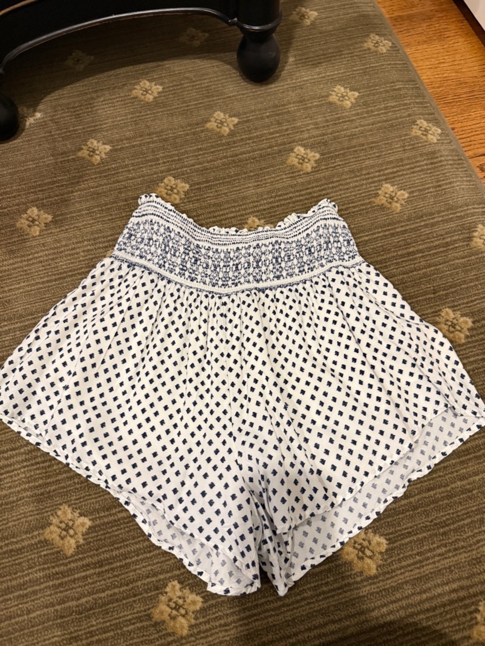 Cotton Candy White High-Waist Smocked Shorts with Navy Diamond Print